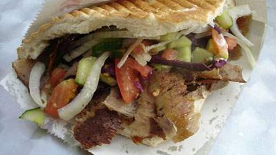 Zamówili kebaby i pobili dostawcę