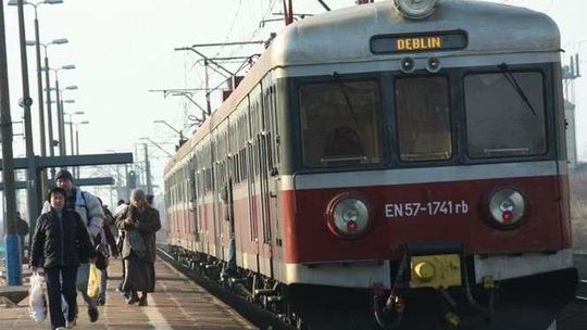 Zamykają linię kolejową między Lublinem a Otwockiem. Jest rozkład autobusów zastępczych