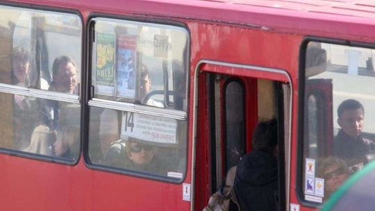 Zanim wsiądziesz do autobusu, sprawdź waźność biletu