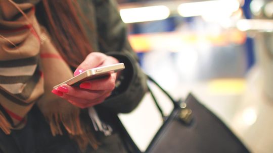 Zapisy na szczepienia na Covid-19. Można wysłać SMS na numer 664-908-556