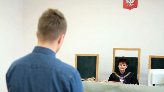 Zapłacili za Grecję, zostali w Polsce. Co się stało z pieniędzmi lubelskich studentów?