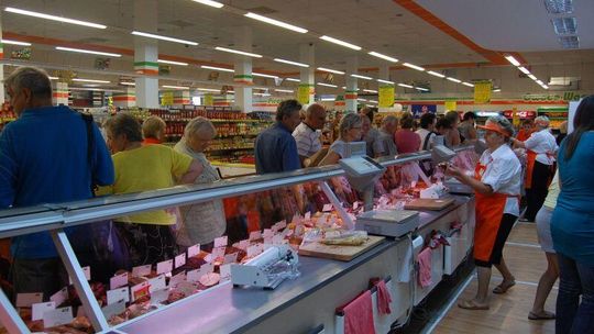 Zarobki w woj. lubelskim: Lepiej płacą, ale trudno o pracę