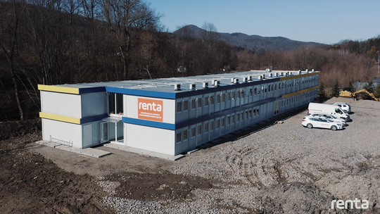 Zarządzanie zapleczem budowy w małej firmie – kontenery biurowe i socjalne jako standard nowoczesnego wykonawcy