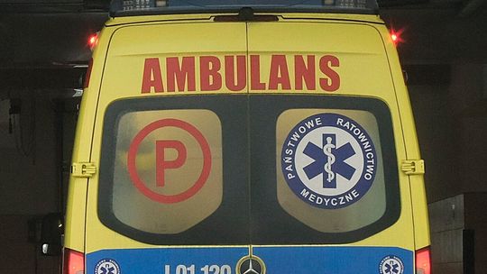 Zarzuty dla ojca i syna po ataku na ratowników medycznych w Łukowie