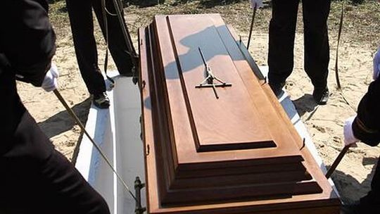 Zasiłek pogrzebowy będzie mniejszy