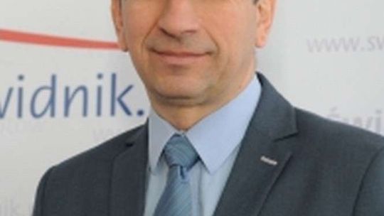 Zastępca burmistrza z urzędu do szkoły