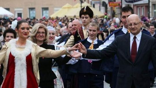 Zatańczą poloneza w centrum miasta