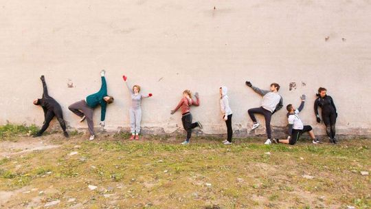 Zatańczyć architekturę - performance na Starym Mieście