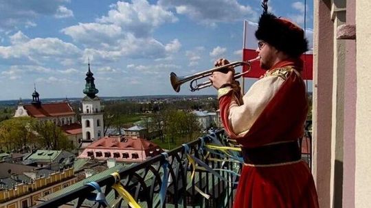 Zatrąbi na żywo tylko w sezonie. Od dziś zamojski hejnał elektroniczny