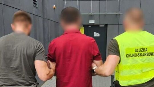 Zatrzymani za organizowanie piramidy finansowej. Działali także w Lubelskiem