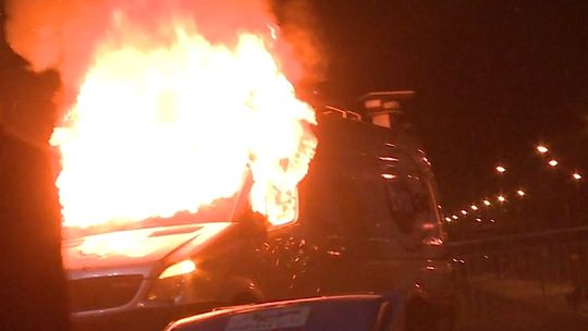 Zatrzymano dwóch podejrzewanych o zniszczenie wozu TVN24