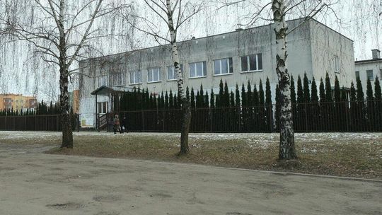 Zawiedzione nadzieje rodziców z Rycerskiej. Hali jaką sobie wymarzyli nie będzie