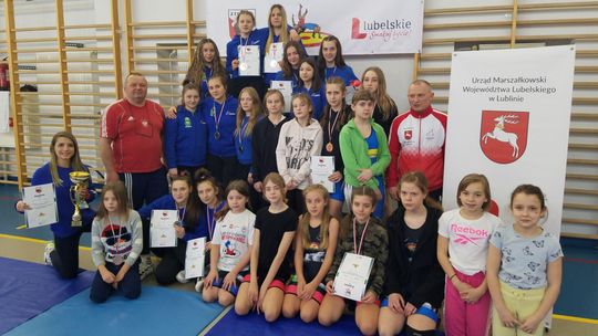 Zawodniczki Cementu-Gryfa Chełm wywalczyły w Lublinie 17 medali