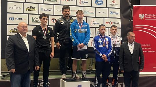 Zawodnik Cementu-Gryfa Chełm z medalem Międzynarodowych Młodzieżowych Mistrzostw Polski do lat 23