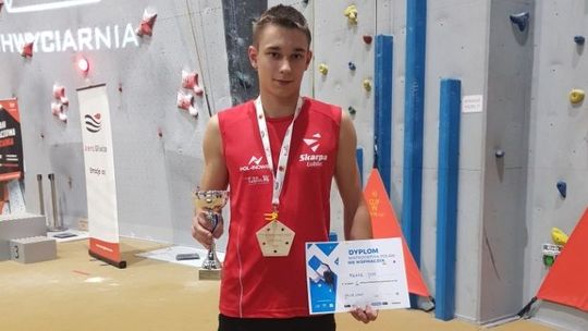 Zawodnik Pol-Inowex Skarpy Lublin mistrzem Polski juniorów we wspinaczce sportowej na czas