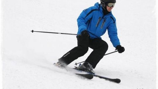 Zawody narciarskie i snowboardowe na stoku w Parchatce (zdjęcia)