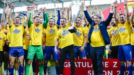 Zbigniew Jakubas: Bierzemy się do pracy, bo ekstraklasa to nie pierwsza liga