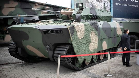 Zbrojeniowa czołówka na targach w Kielcach [zdjęcia]