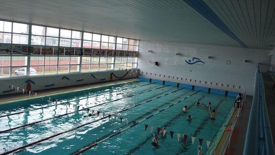 Zbudować nowy czy wyremontować stary basen? Firma z Warszawy podpowie