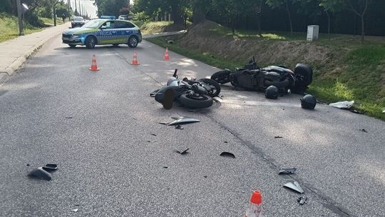 Zderzenie motocyklistów w Krasnymstawie. 17-latek i 47-latek w szpitalu