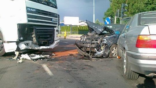 Zderzenie trzech samochodów w Lublinie: Są ranni