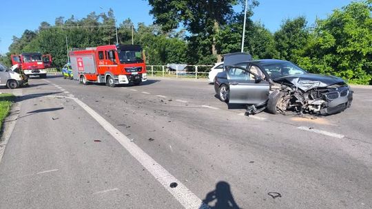 Zderzenie trzech samochodów w Siennicy Nadolnej. Są utrudnienia w ruchu