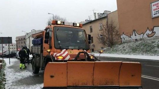 Zderzył się z pługiem w centrum Lublina