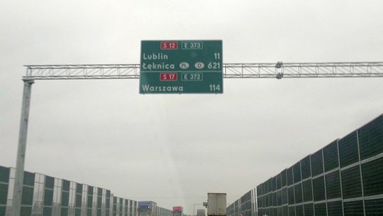 Ze Świdnika do Warszawy 114 km?