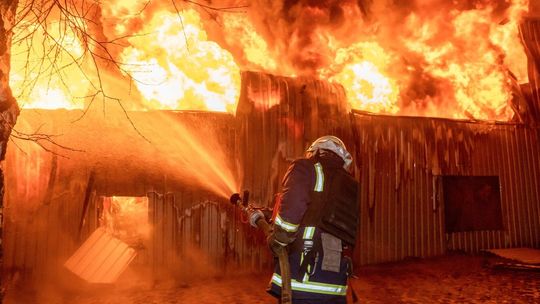 Zełenski: ataki dronów pokazują, że Rosja kpi z wysiłków na rzecz pokoju