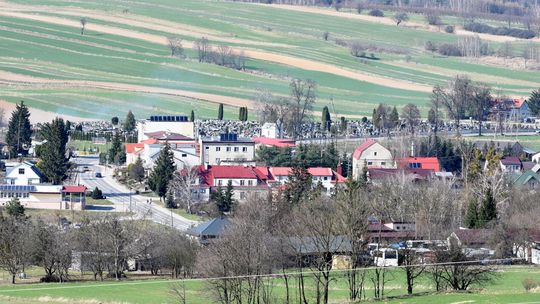 Zerwany w wiośnie dni. Lubelski naukowiec odczytał inskrypcje znalezionych macew 
