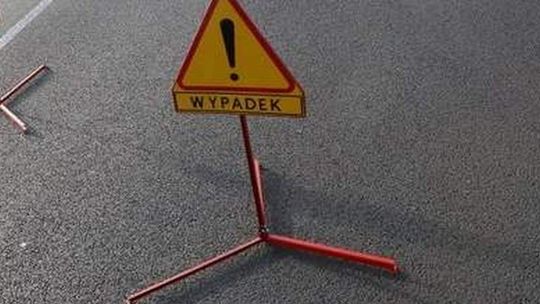 Zginął rowerzysta potrącony przez samochód. Kierowca uciekł