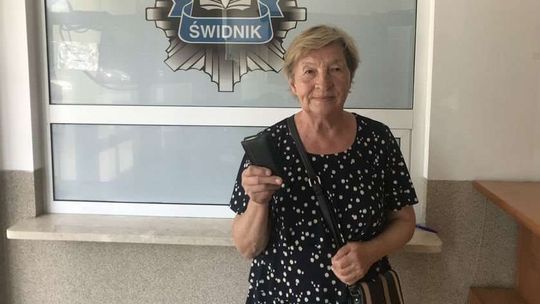 Zgubiła portfel z pieniędzmi, które były przeznaczone na leki. Miała szczęście