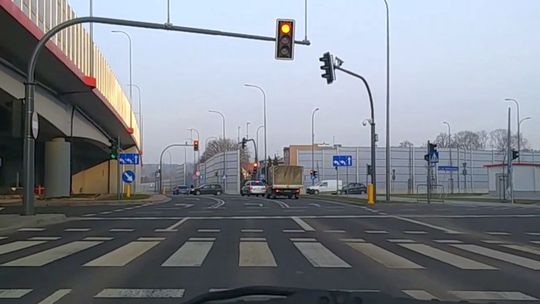 Zielona fala w Lublinie to fikcja? Kierowca kontra Urząd Miasta [wideo]