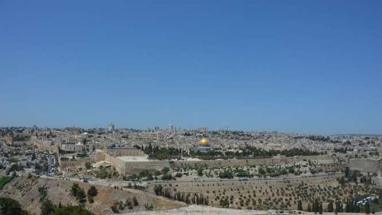 Ziemia Święta. Pielgrzymki w cieniu konfliktu, zamachów i biedy