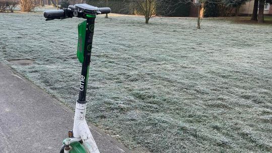 Zima idzie, hulajnogi zjadą do bazy