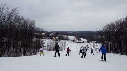 Zima trzyma się mocno. Znakomite warunki na stokach regionu 