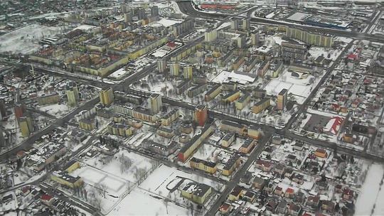 Zimowy Lublin - widok z okna samolotu (wideo)