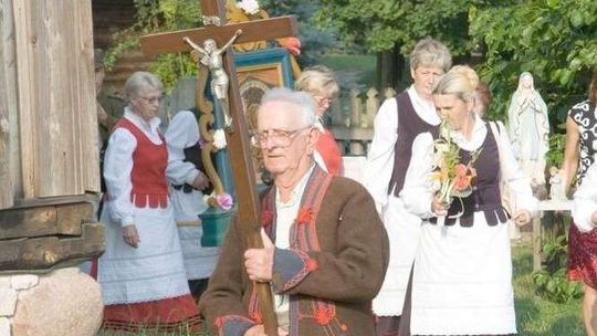 Ziołowe bukieciki i kolorowe kramy