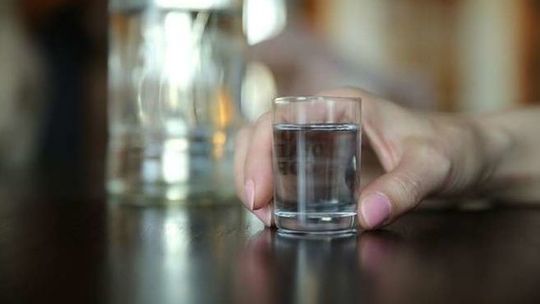 Zła kobieta z Białej Podlaskiej. Najpierw go upiła, a potem okradła