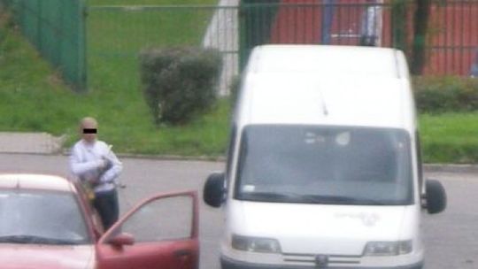 Złodziej wpadł, bo przechodzień nagrał go komórką
