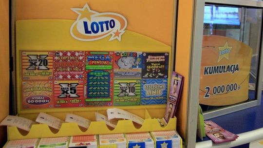 Złodziej zdrapek z Puław rozpoznany. Nic nie wygrał