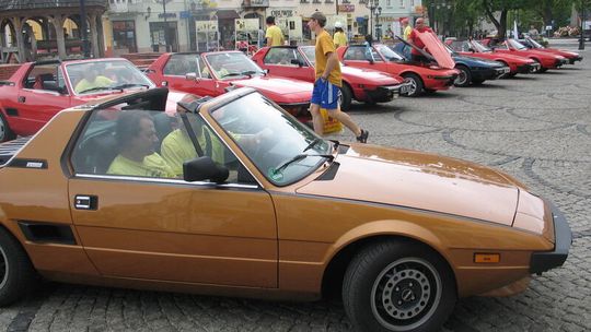 Zlot fiatów x1/9 bertone w Chełmie