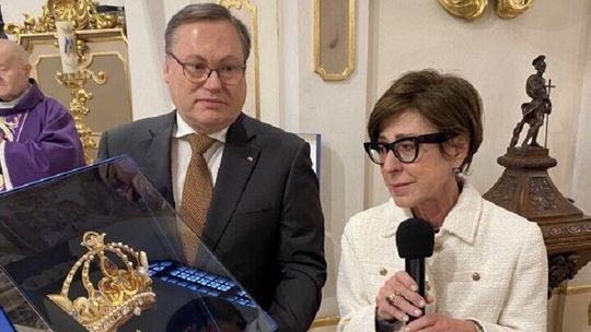 Złota korona od Biereckich. Matka Boża Kodeńska uratowała żonę senatora