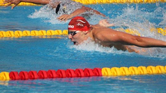 Złoto Radosława Kawęckiego podczas ME w pływaniu, piąte miejsce Konrada Czerniaka