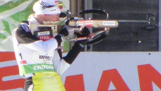 Złoto w sprincie biathlonistek dla Anastazji Kuzminy, Weronika Nowakowska-Ziemniak siódma