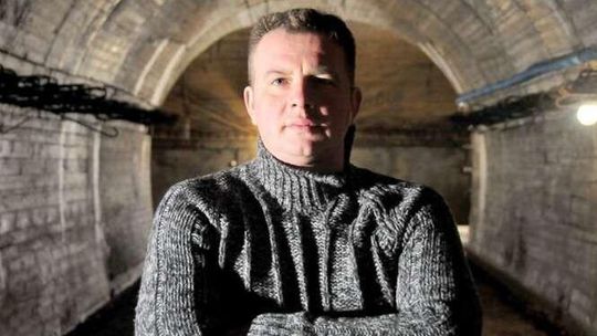 Złoty pociąg do niemieckich skarbów. Łukasz Kazek o tajemniczych legendach