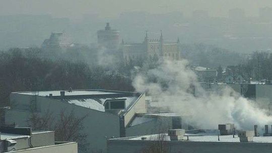 Zły stan powietrza w Lublinie. Lepiej ograniczyć aktywność na dworze