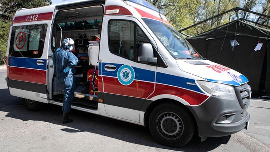 Zmarło 22 pacjentów zakażonych koronawirusem. 135 nowych przypadków w Polsce [22.04. godz. 17.30]