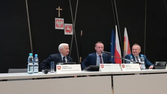 Zmiana w sali obrad Sejmiku Województwa Lubelskiego. Pojawił się krzyż