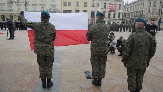 Zmiana warty w batalionie dowodzenia Wielonarodowej Brygady. Dowódca odchodzi